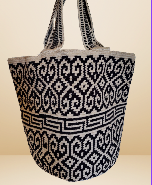 Authentic 100% Wayuu Mochilon Colombian Handmade Ethnic design Large Size