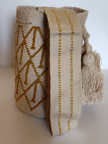 Wayuu Bag Mochila 100% Original Unique Design Handwoven Medium Size Silk Thread